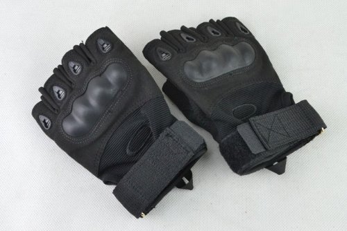 先行者半指拳击特战手套 近身格斗手套:亚马逊