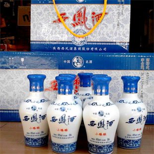 中国名酒 四大名酒 西凤酒 小臻酿 小瓶125ml*8 小箱装 45度 凤香型
